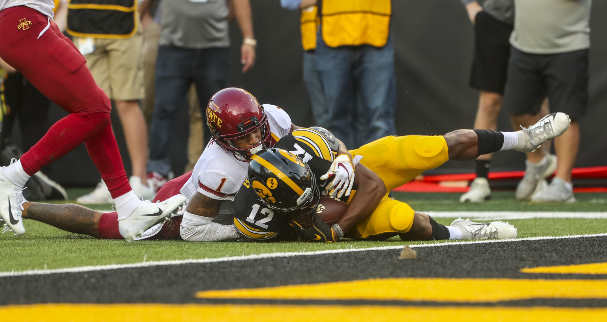 090818-Iowa-Football-040